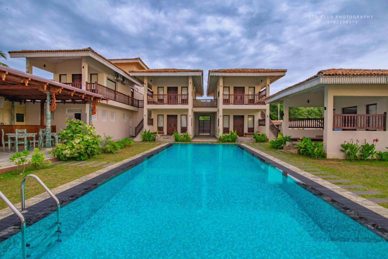 Guru Beach Resort Tangalle Ngoại thất bức ảnh