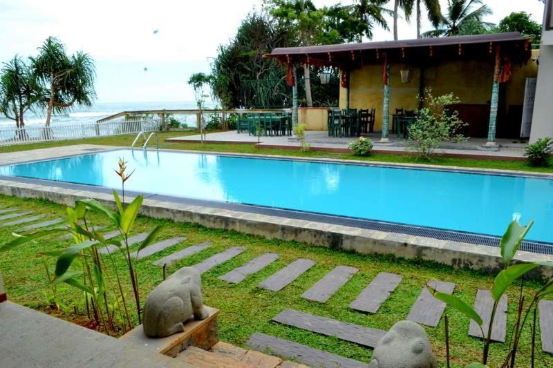 Guru Beach Resort Tangalle Ngoại thất bức ảnh