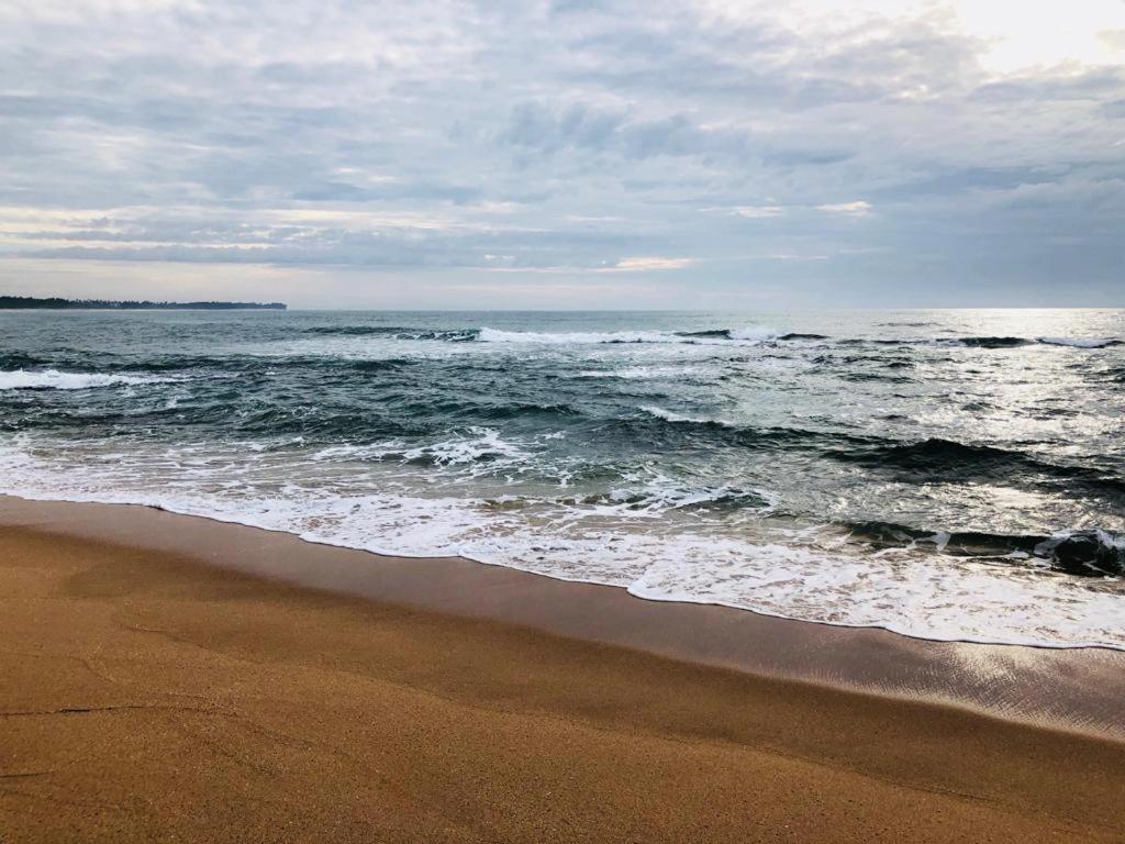 Guru Beach Resort Tangalle Ngoại thất bức ảnh