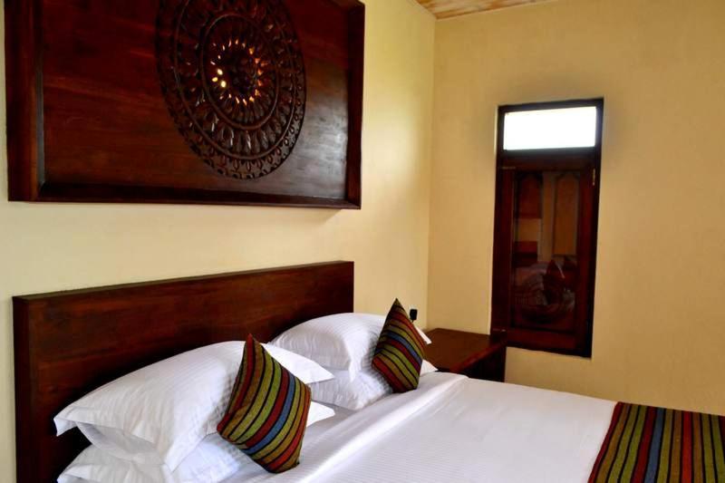 Guru Beach Resort Tangalle Ngoại thất bức ảnh