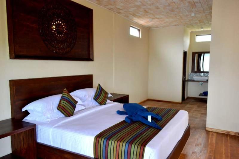 Guru Beach Resort Tangalle Ngoại thất bức ảnh