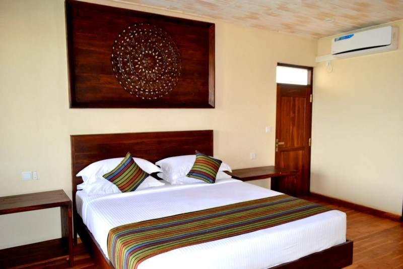 Guru Beach Resort Tangalle Ngoại thất bức ảnh